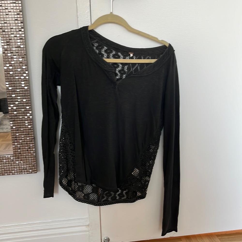 Free people size 2 long sleeve